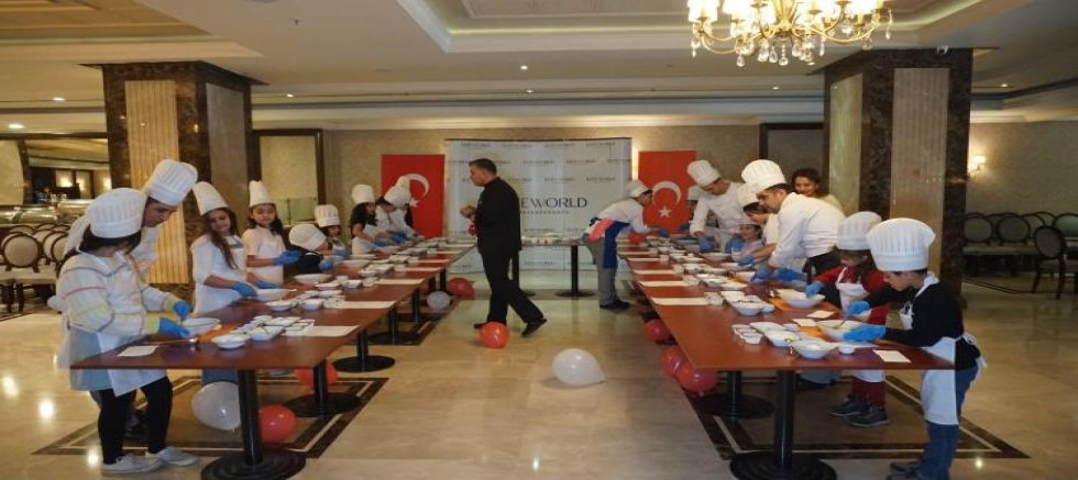 Minik şefler Cupcake Workshop'ta buluştu