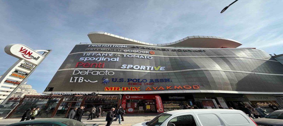 Vanmall AVM’de Shopping Fest hareketliliği başladı.  