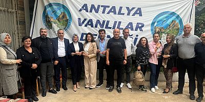 Antalya Vanlilar Derneği Van depremini unutmadi