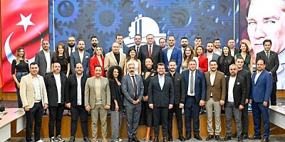 Başkan Sari, Üst ve Bölge Kurulu Toplantısı'na katıldı